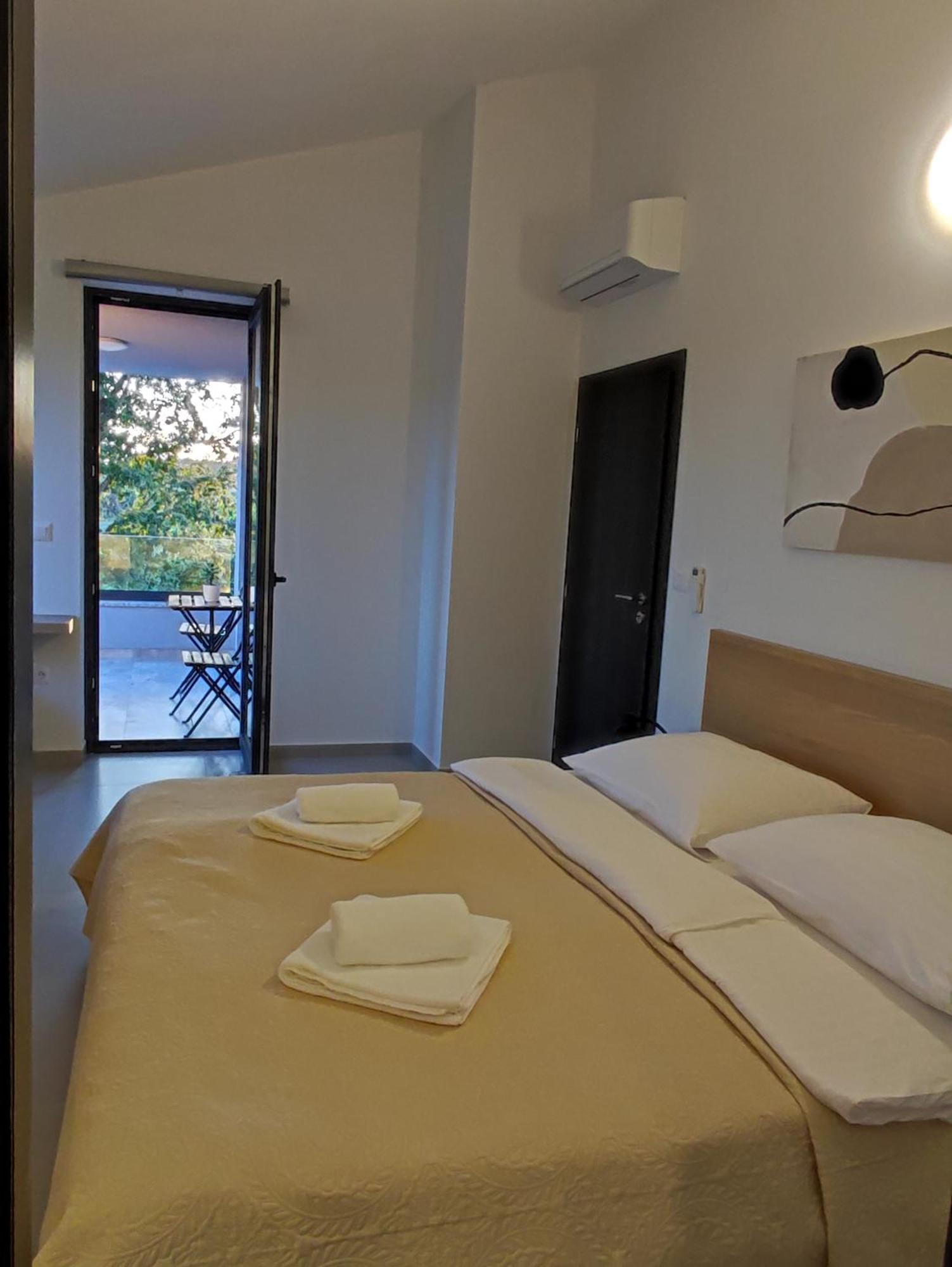Villa Barbara Poreč Exteriör bild